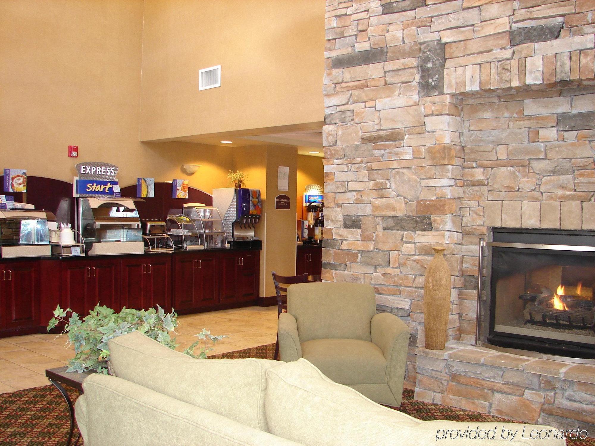 Holiday Inn Express Hotel & Suites Lexington-Downtown University By Ihg Zewnętrze zdjęcie