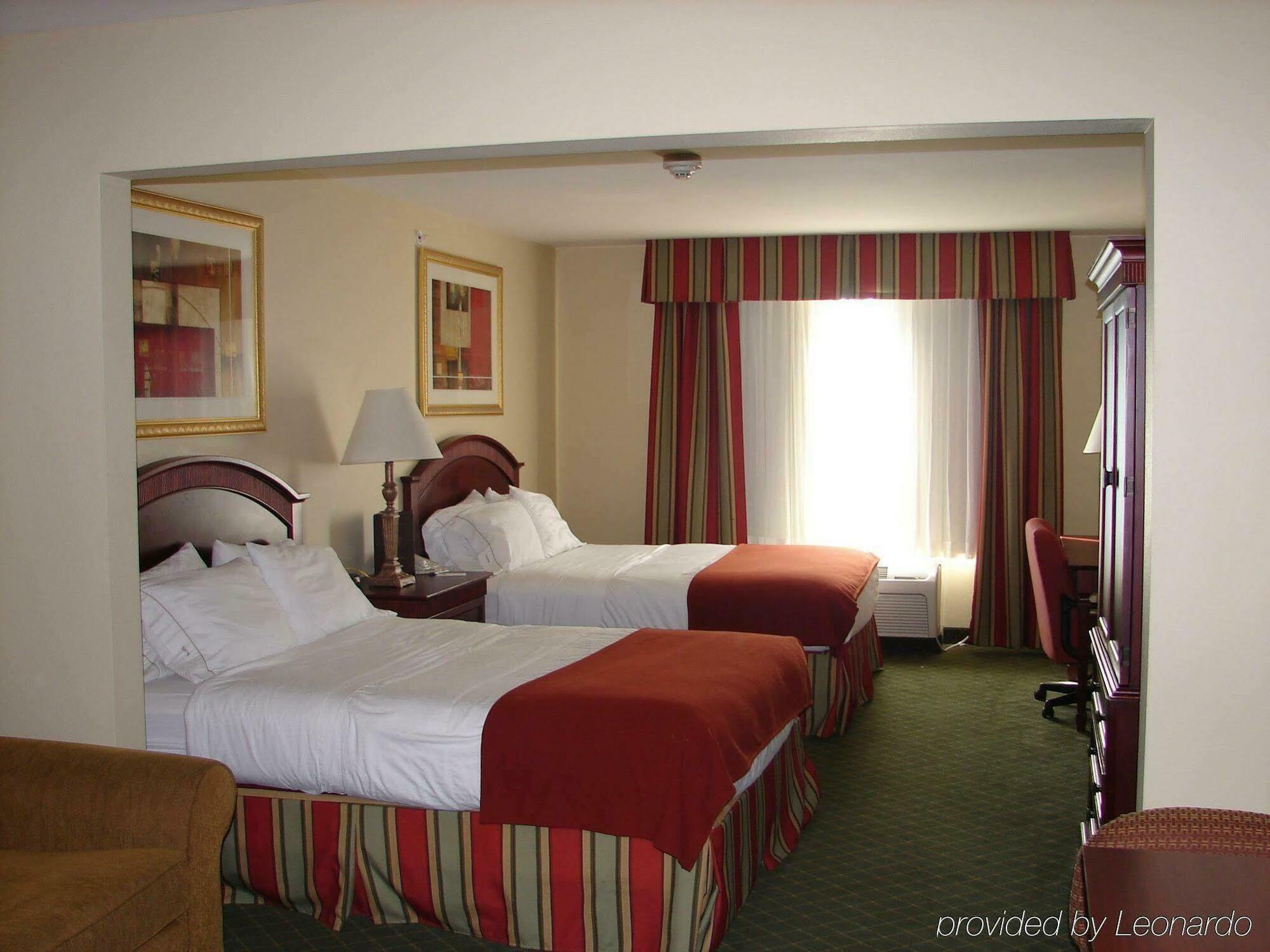 Holiday Inn Express Hotel & Suites Lexington-Downtown University By Ihg Pokój zdjęcie