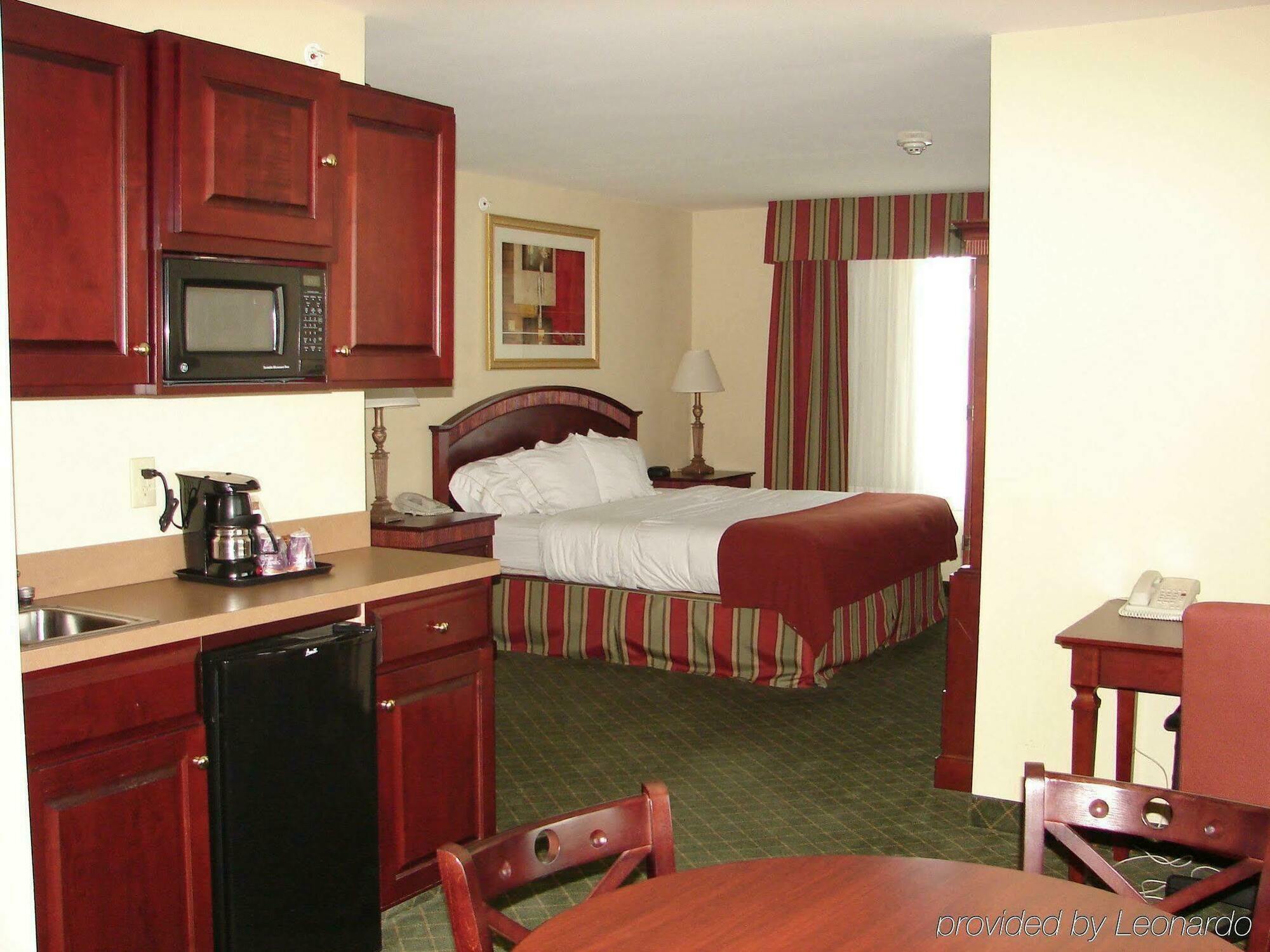 Holiday Inn Express Hotel & Suites Lexington-Downtown University By Ihg Pokój zdjęcie